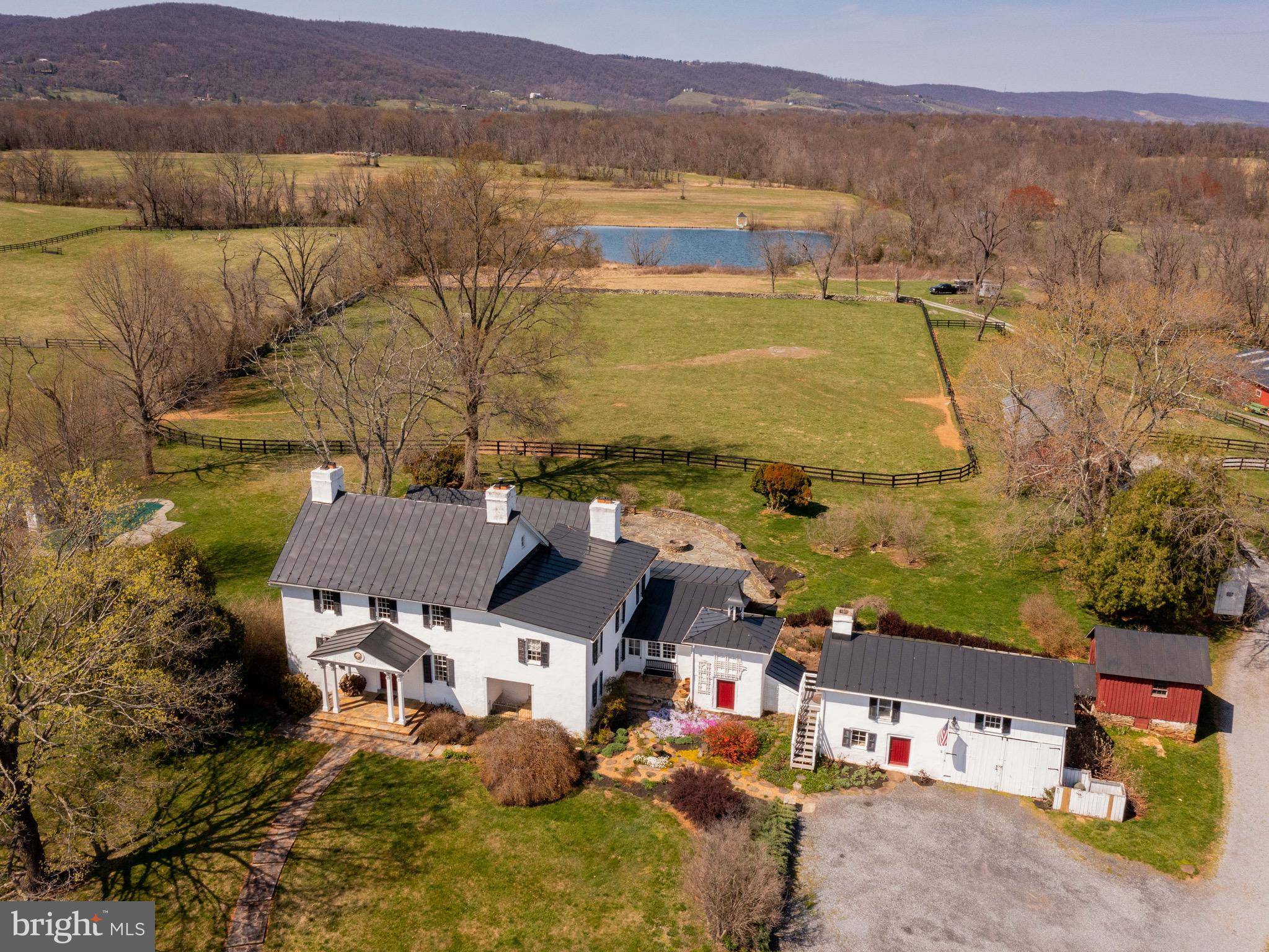 Bluemont, VA 20135,20775 AIRMONT RD