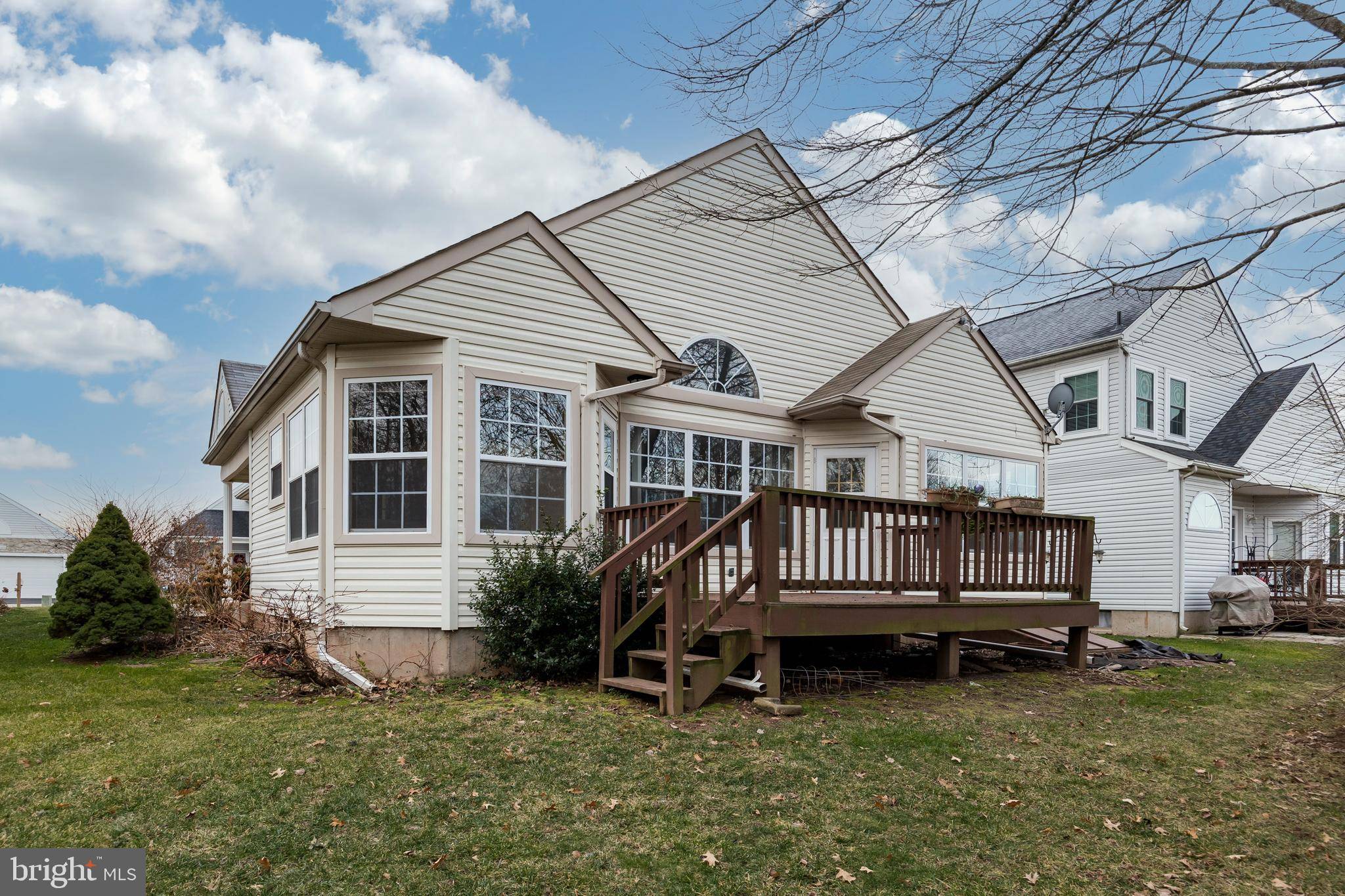 Royersford, PA 19468,32 LONGCROSS