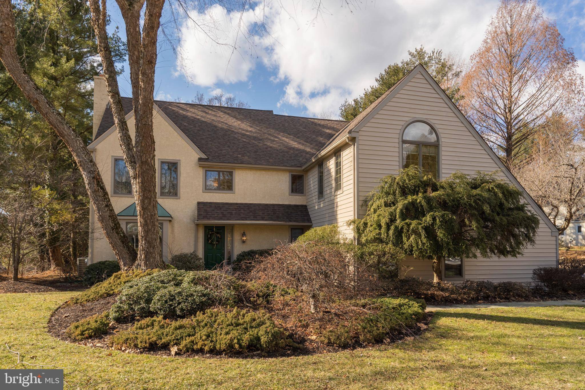 West Chester, PA 19380,1212 MAYAPPLE LN