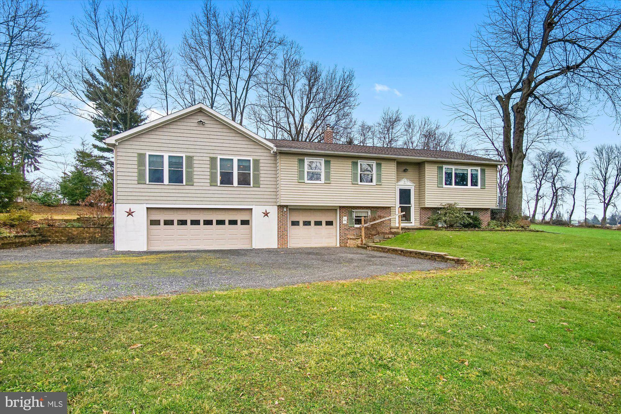 Elverson, PA 19520,718 CHESTNUT TREE RD