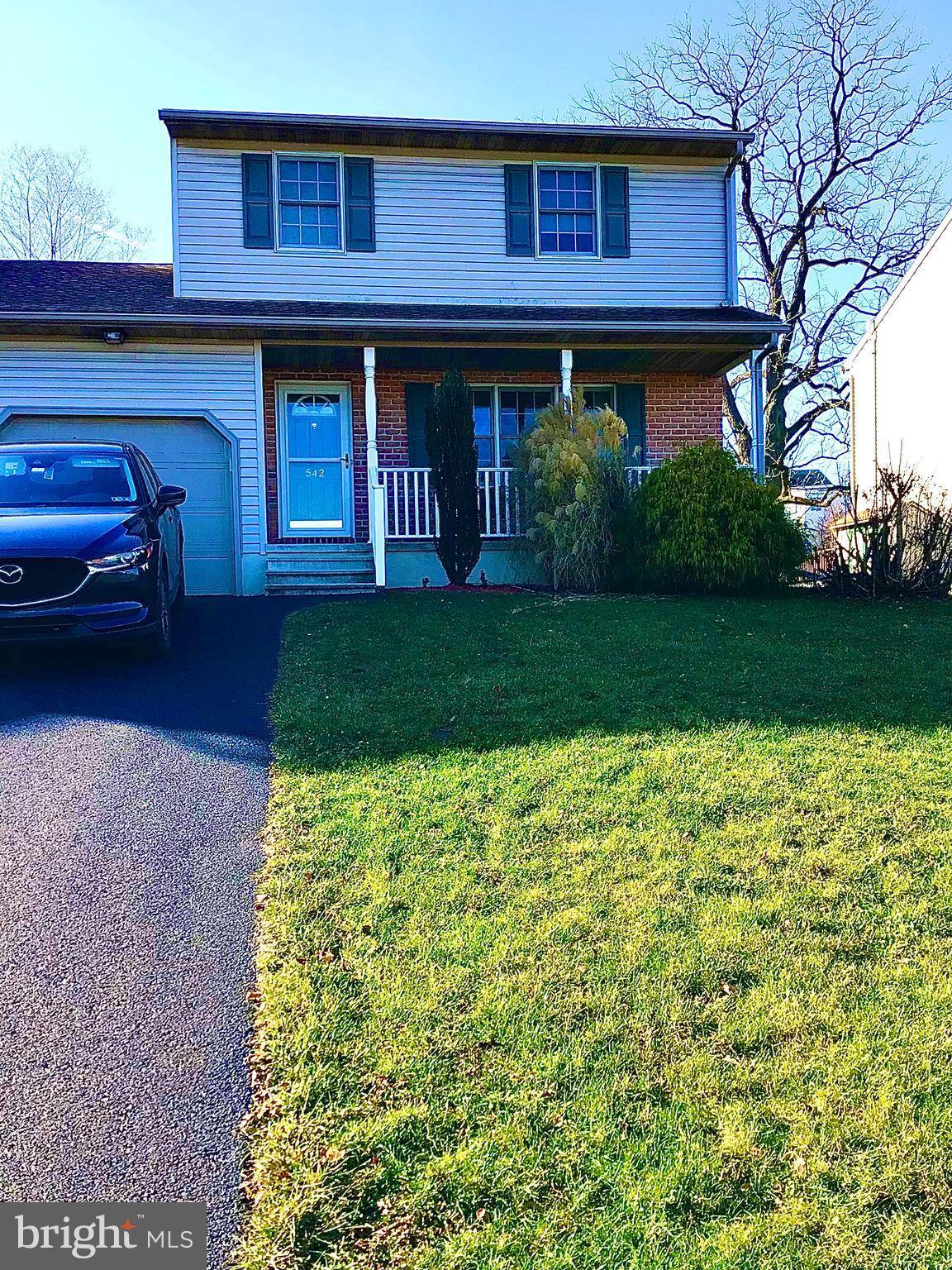 Blandon, PA 19510,542 WYATT DR