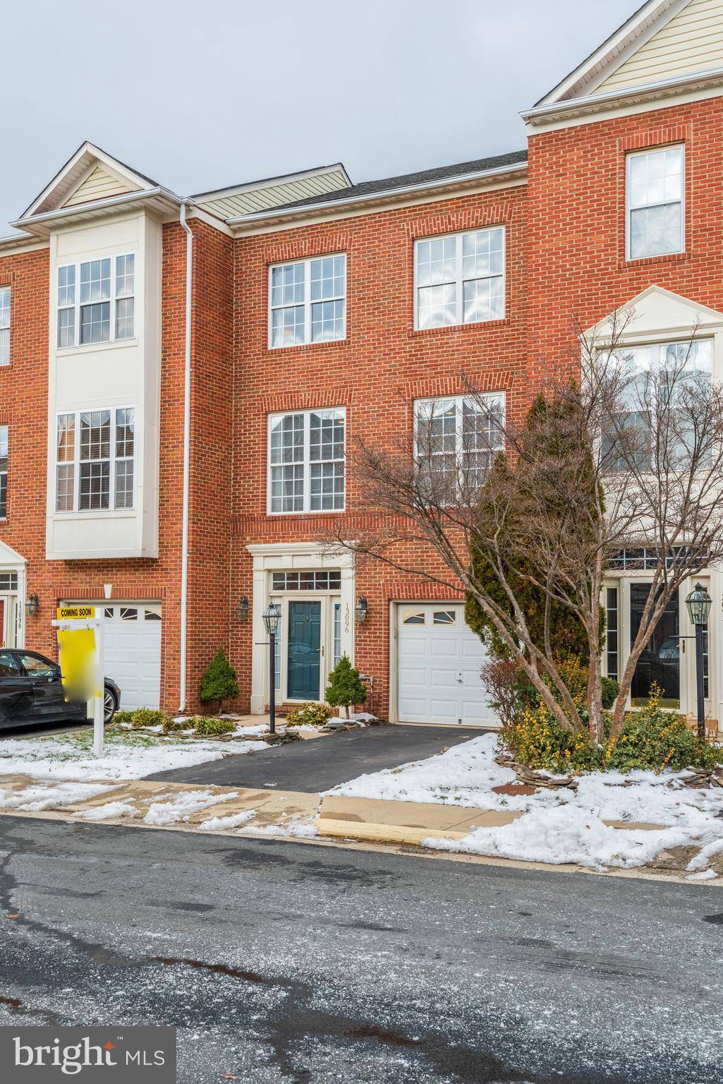 Herndon, VA 20171,13096 PARK CRESCENT CIR