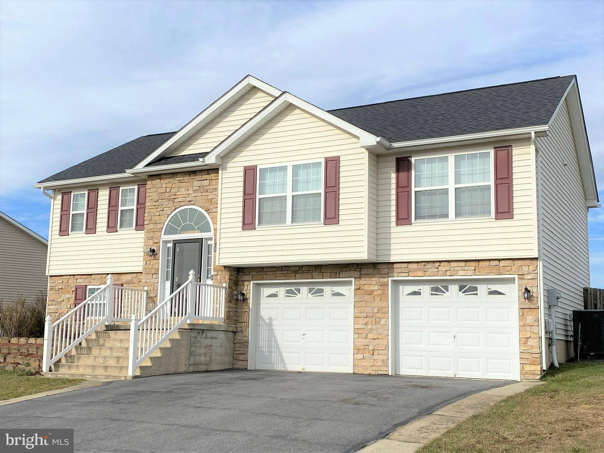 Inwood, WV 25428,169 MARLOWE DR