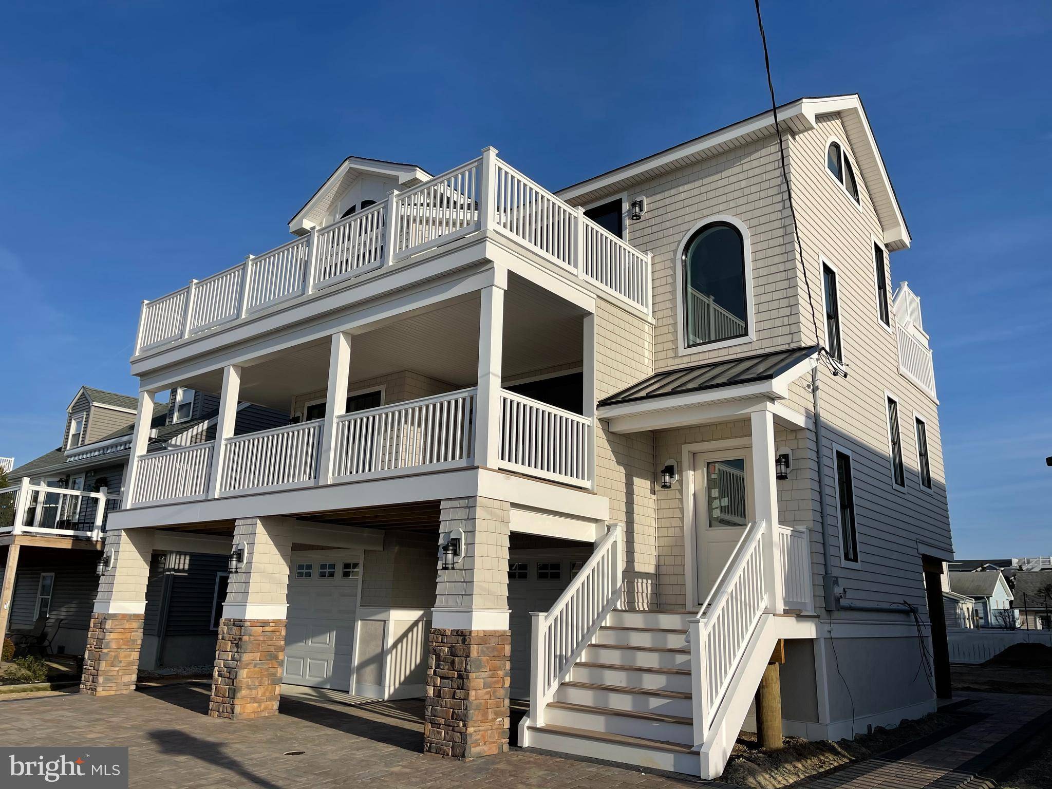 Surf City, NJ 08008,112 SHORE AVE