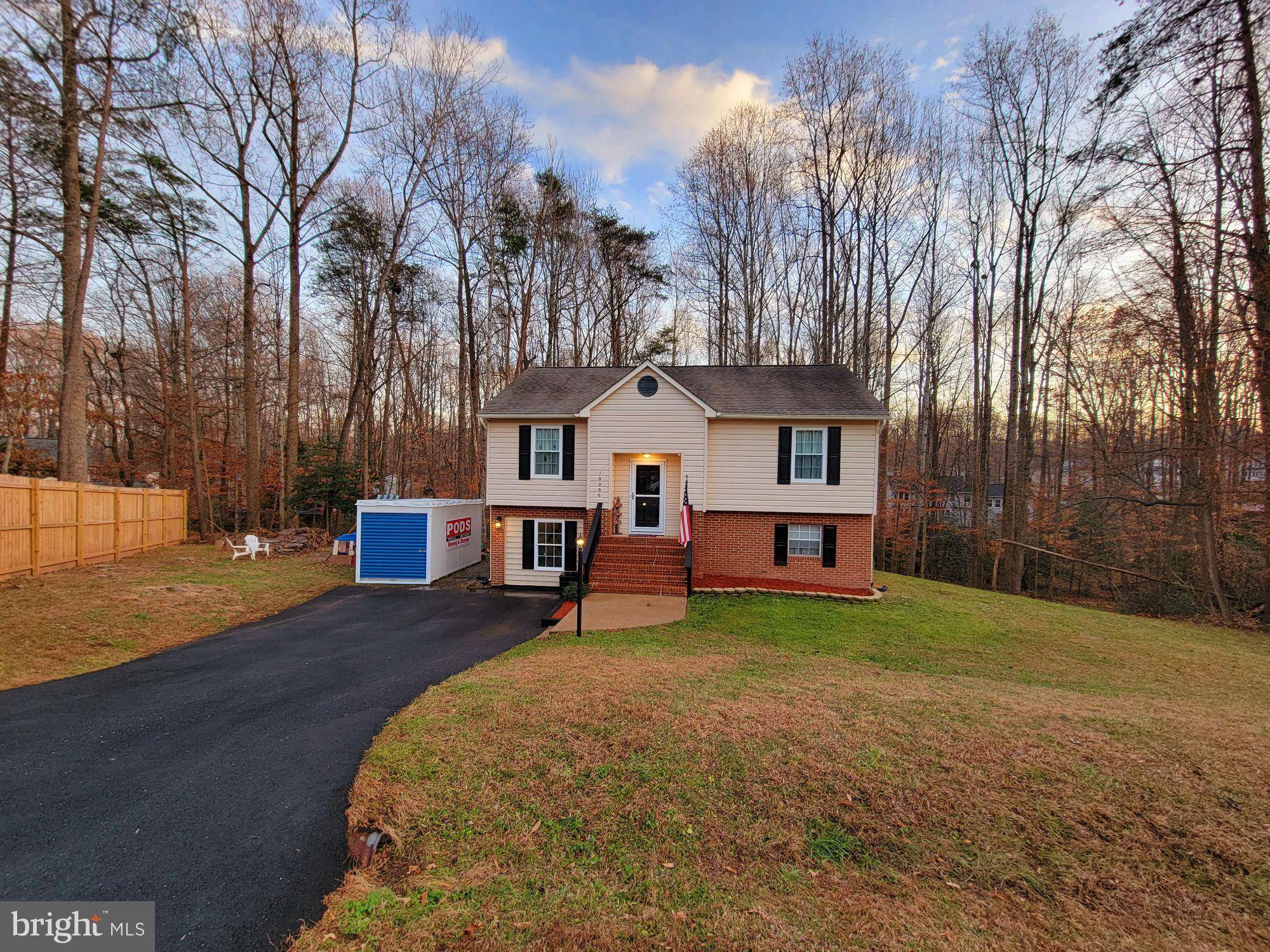 Spotsylvania, VA 22553,10000 KNOTTY PINE CT