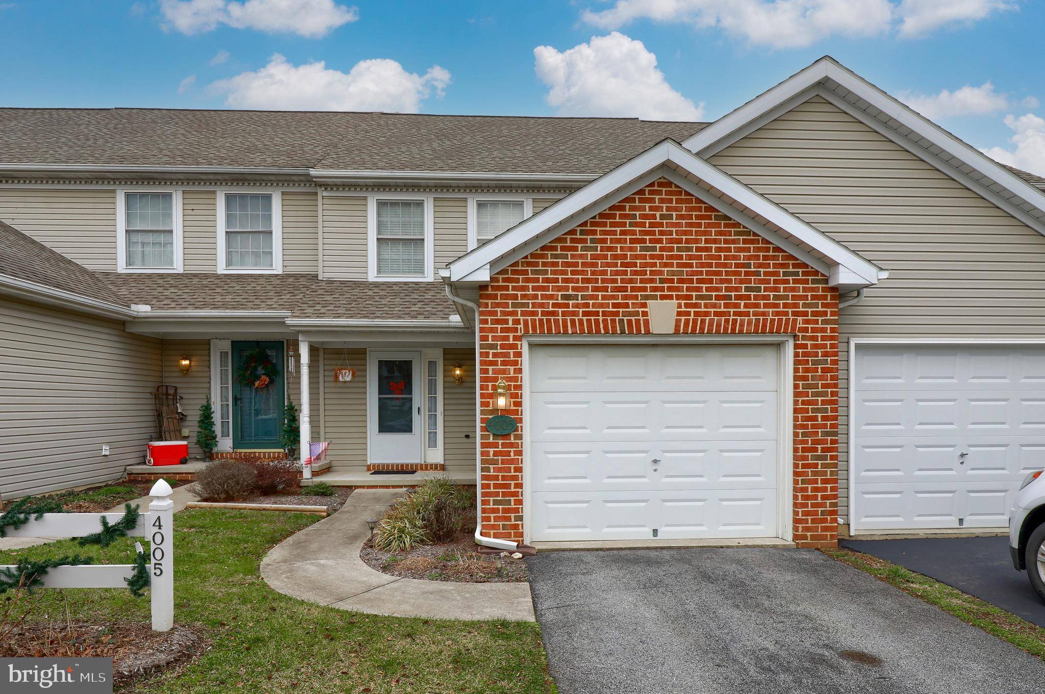 Mount Joy, PA 17552,4005 PARKSIDE CT