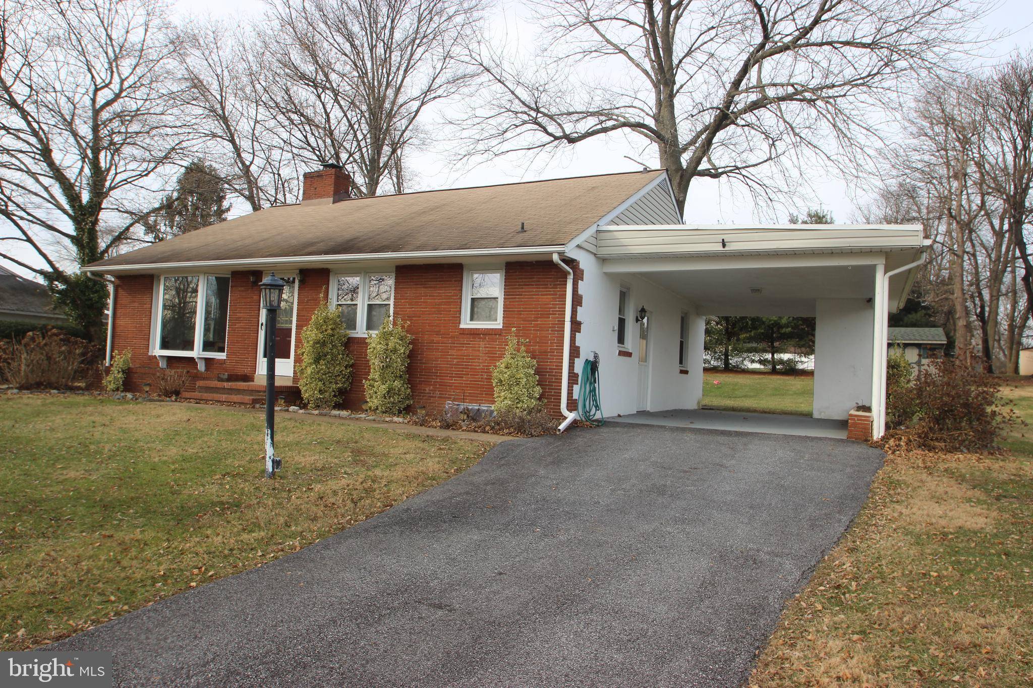 Upper Chichester, PA 19061,1136 FLORA LN