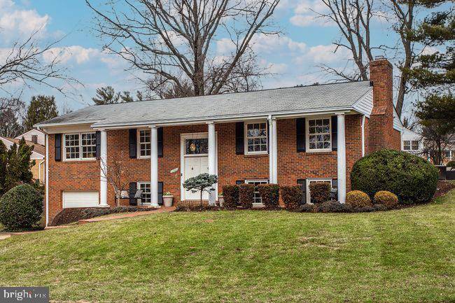 Mclean, VA 22102,1308 CAPULET CT