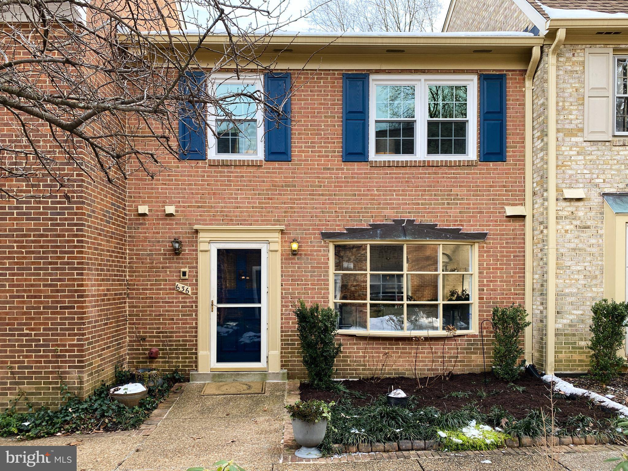 Alexandria, VA 22312,636 N ARMISTEAD ST