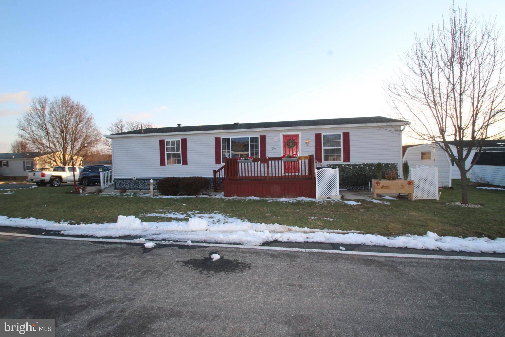 Lancaster, PA 17603,107 SUNNINGDALE CT S