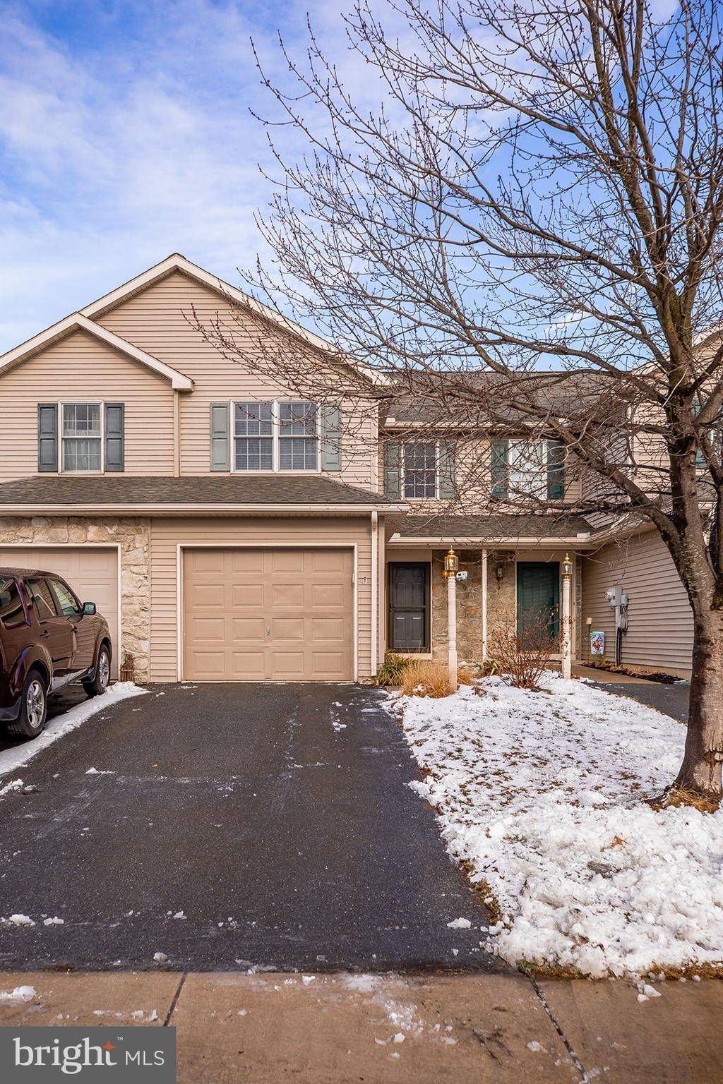 Lititz, PA 17543,69 PEBBLE CREEK DR