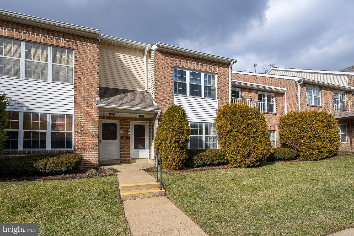 Elkins Park, PA 19027,506 VALLEY GLEN RD #313