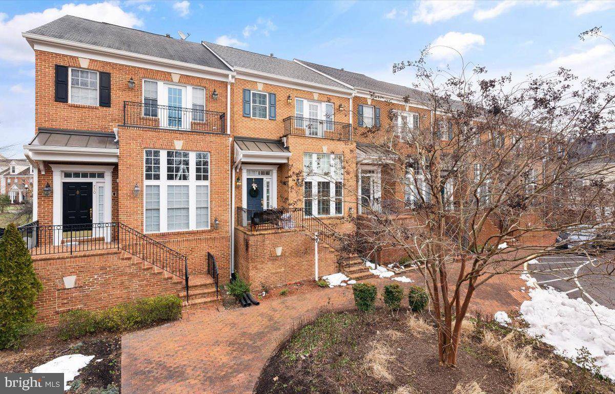 Woodbridge, VA 22191,728 VESTAL ST