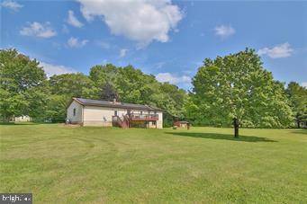 Long Pond, PA 18334,1204 BEECHWOOD DR