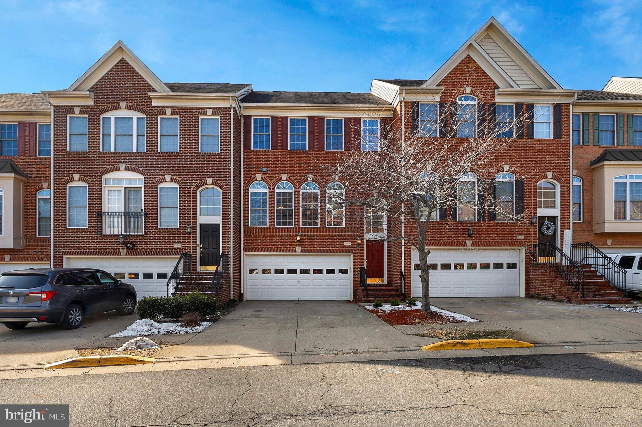 Woodbridge, VA 22191,16456 STEERAGE CIR