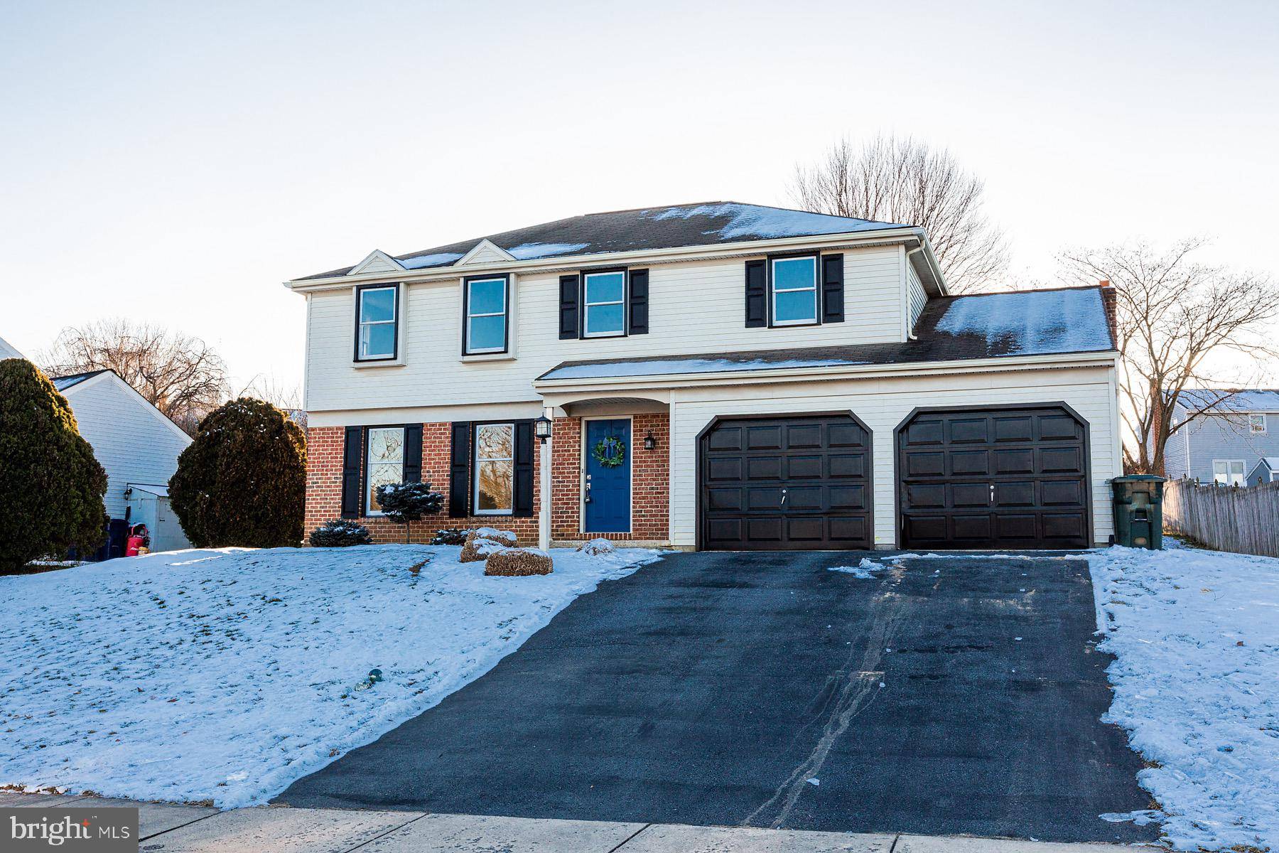 Ephrata, PA 17522,10 BLACKBERRY LN