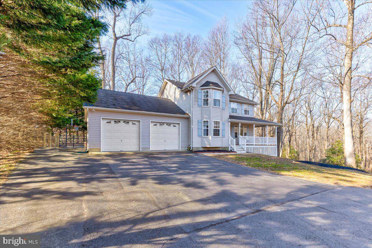 Saint Leonard, MD 20685,1451 APPLE CT