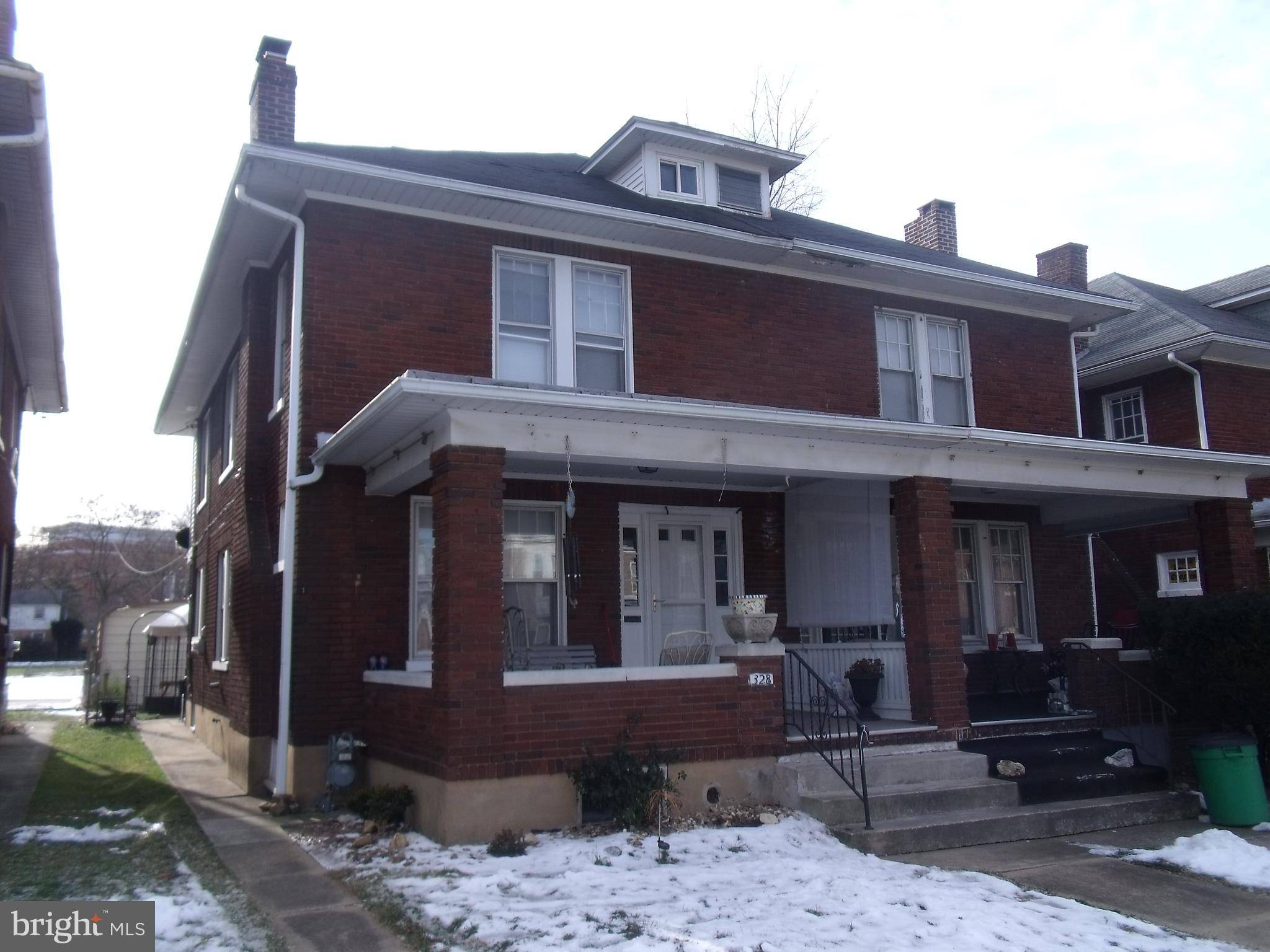 York, PA 17401,328 W JACKSON ST