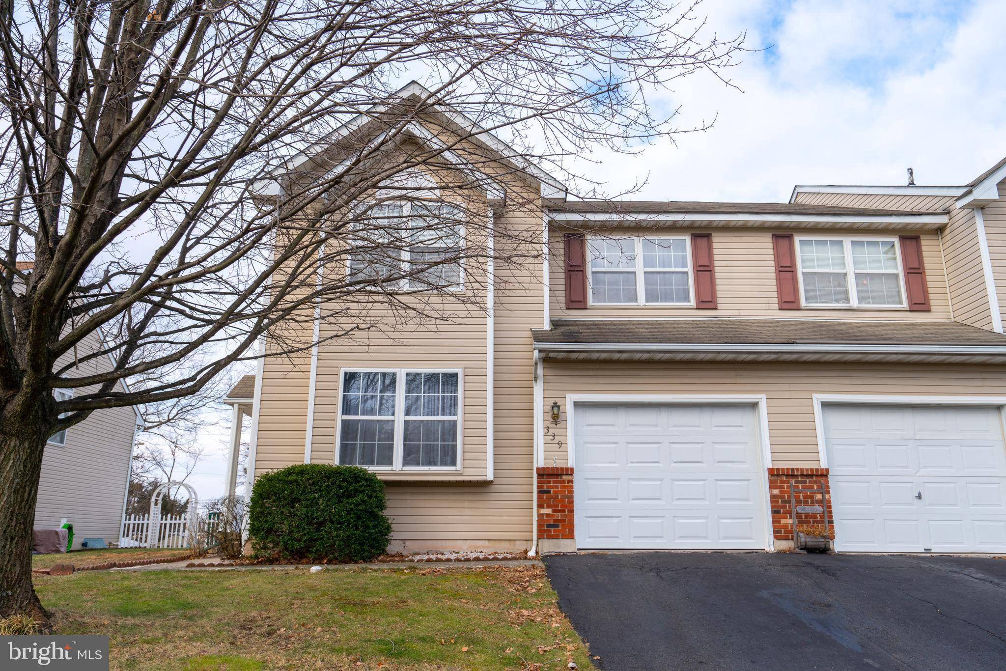 Pennsburg, PA 18073,339 W 6TH ST