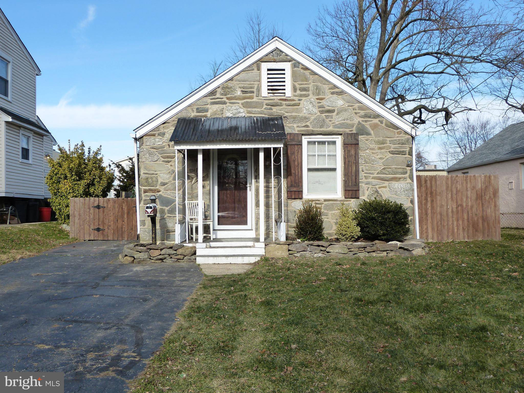 Glenolden, PA 19036,148 N BONSALL AVE