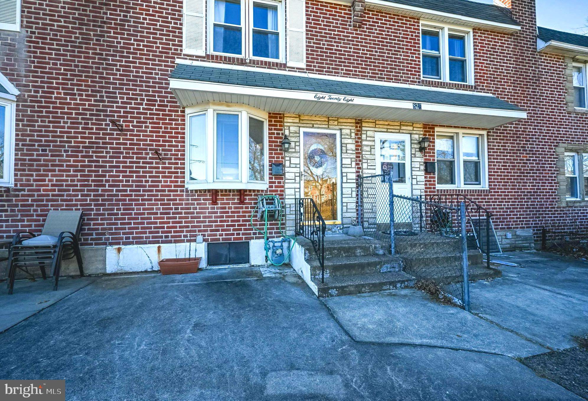 Folcroft, PA 19032,828 TAYLOR DR