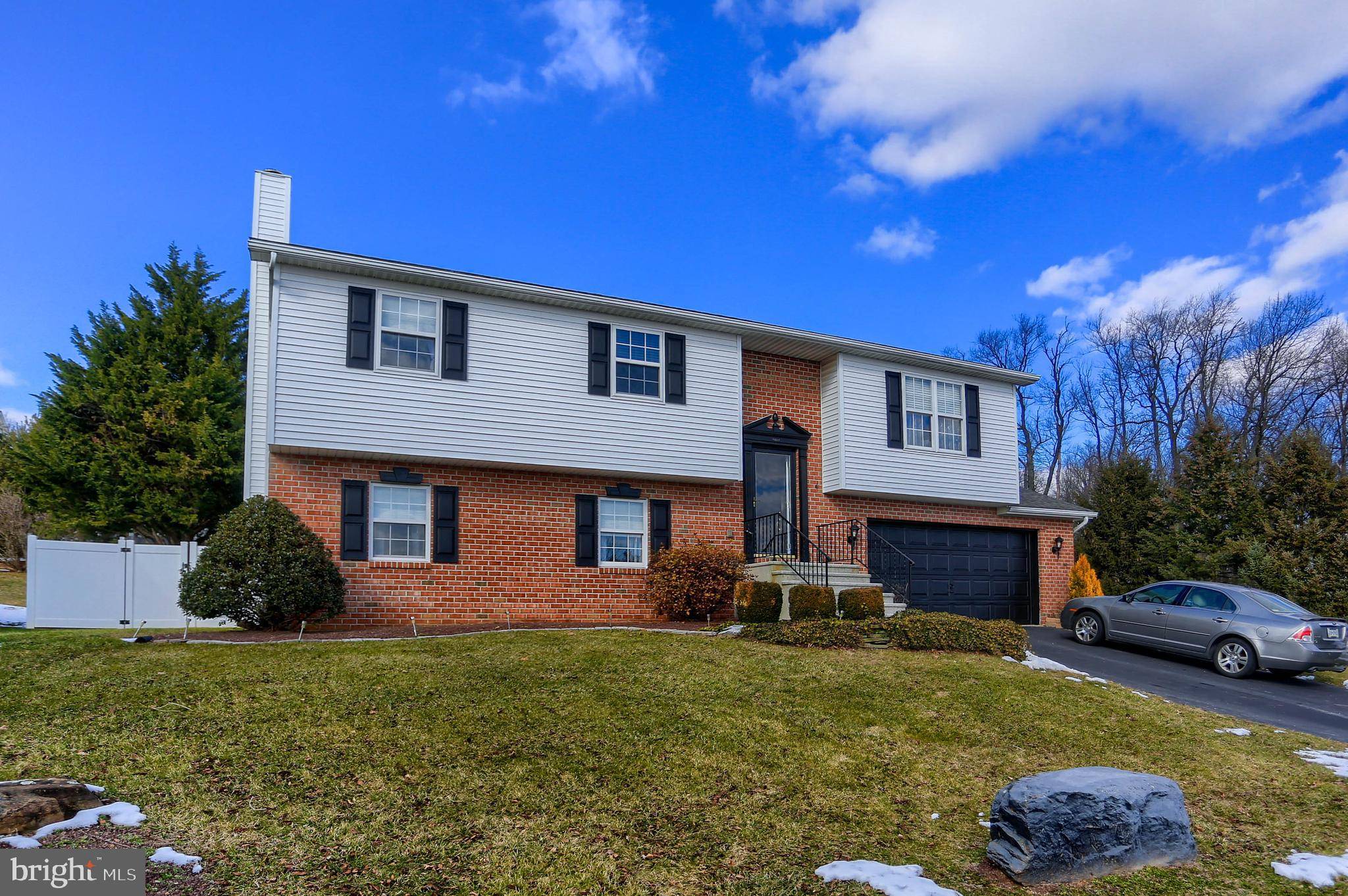 Red Lion, PA 17356,170 OVERVIEW CIR W