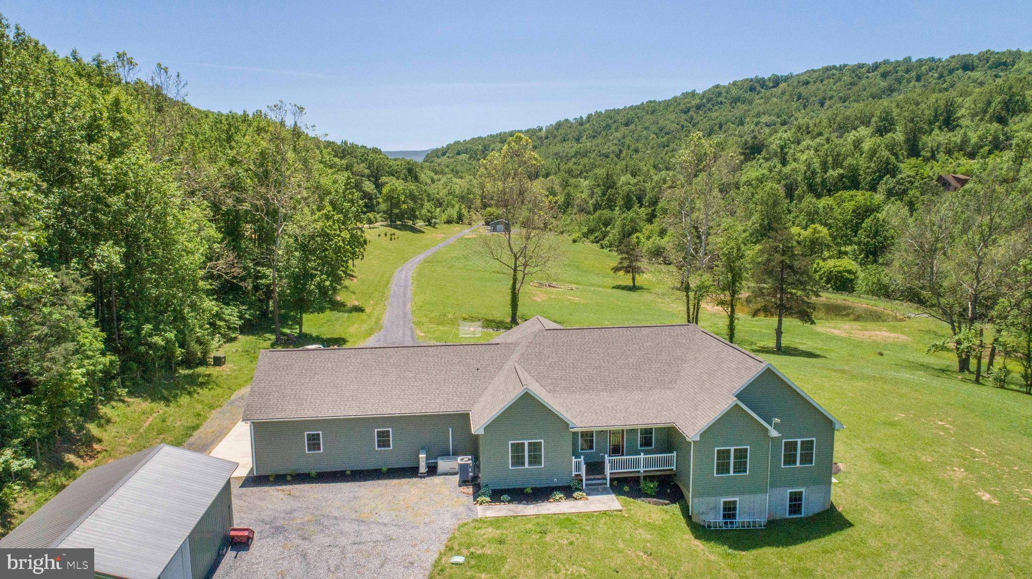 Bentonville, VA 22610,2113 BUCK MOUNTAIN