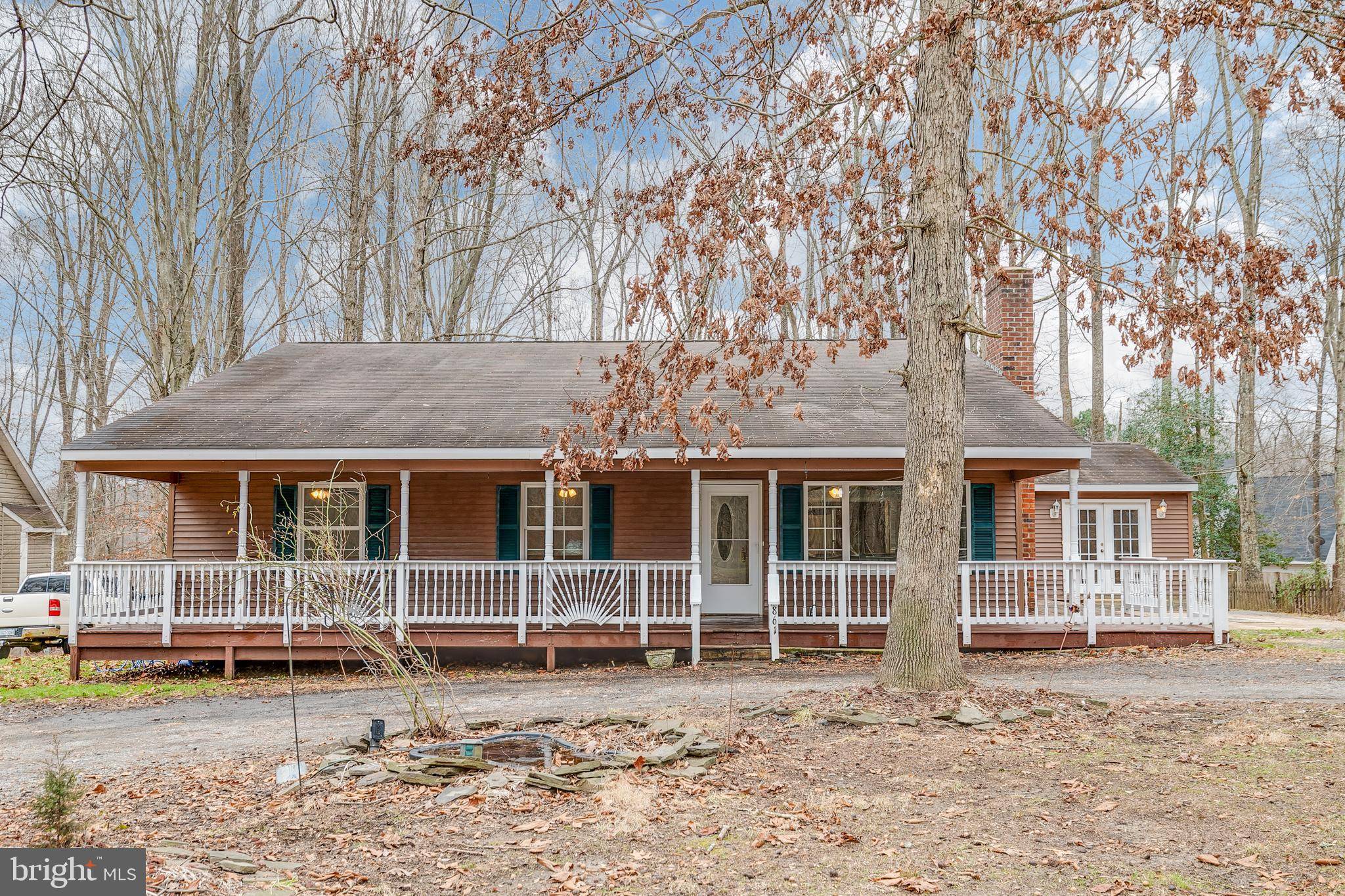 Ruther Glen, VA 22546,861 CAMPERS LN