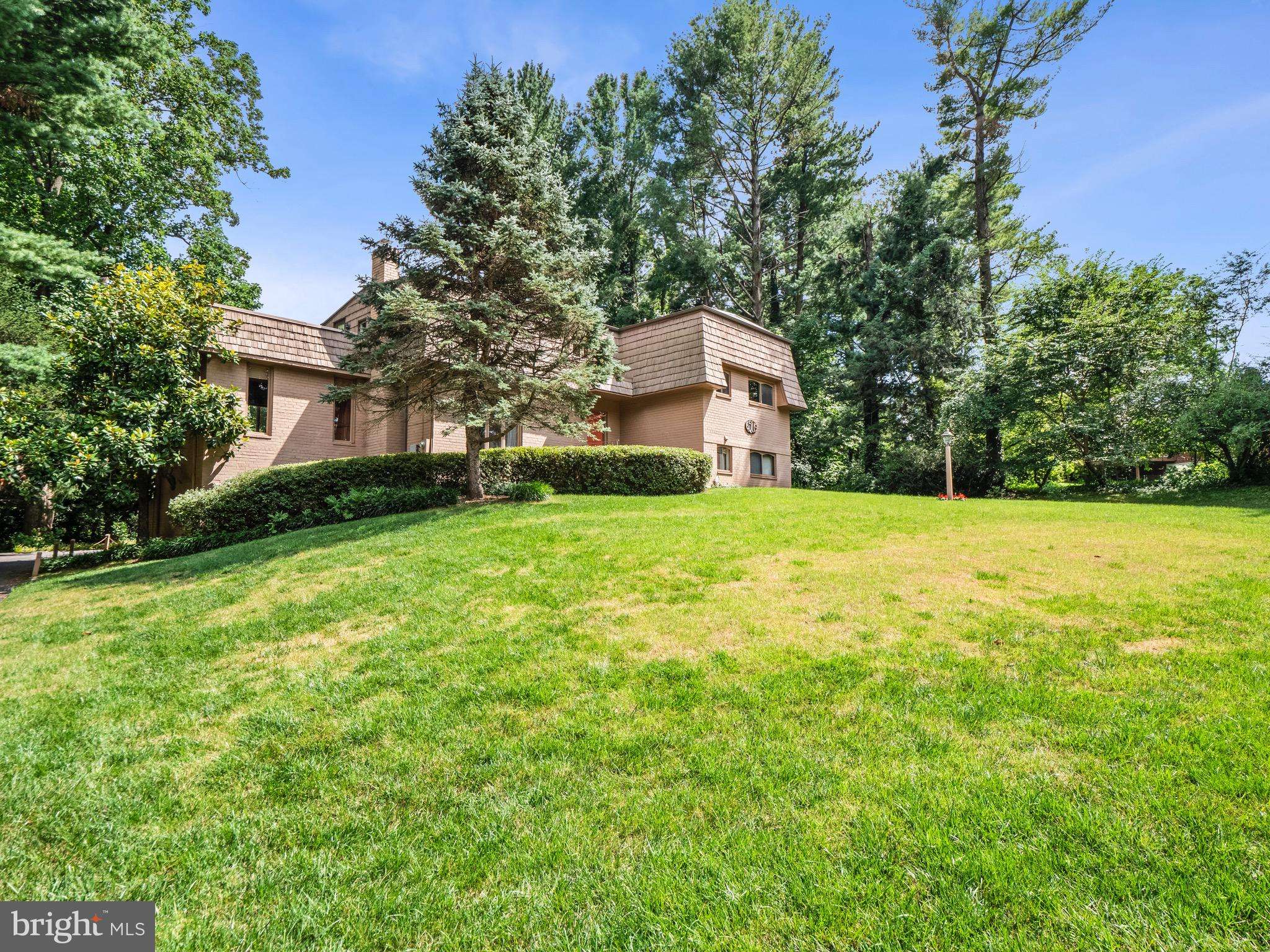 Falls Church, VA 22044,6509 RUTLAND PL