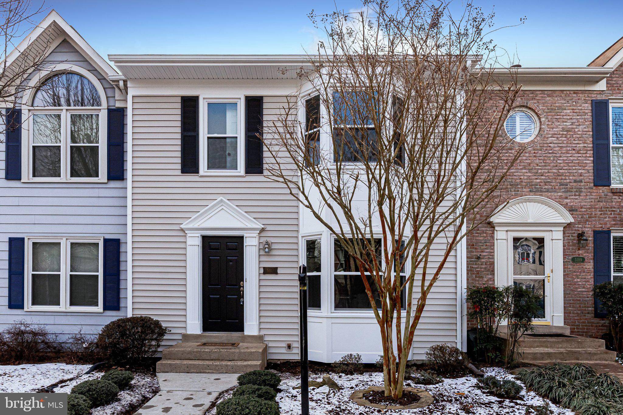 Centreville, VA 20120,5187 GLEN MEADOW DR