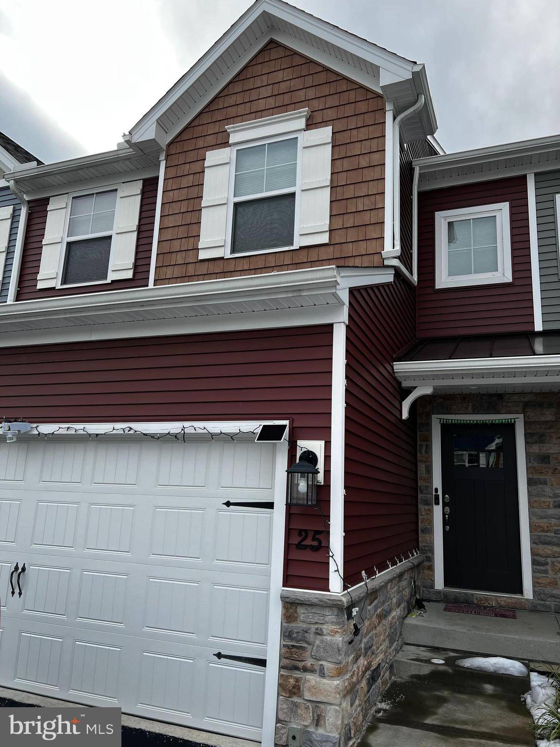 Mechanicsburg, PA 17050,25 SIMON CT