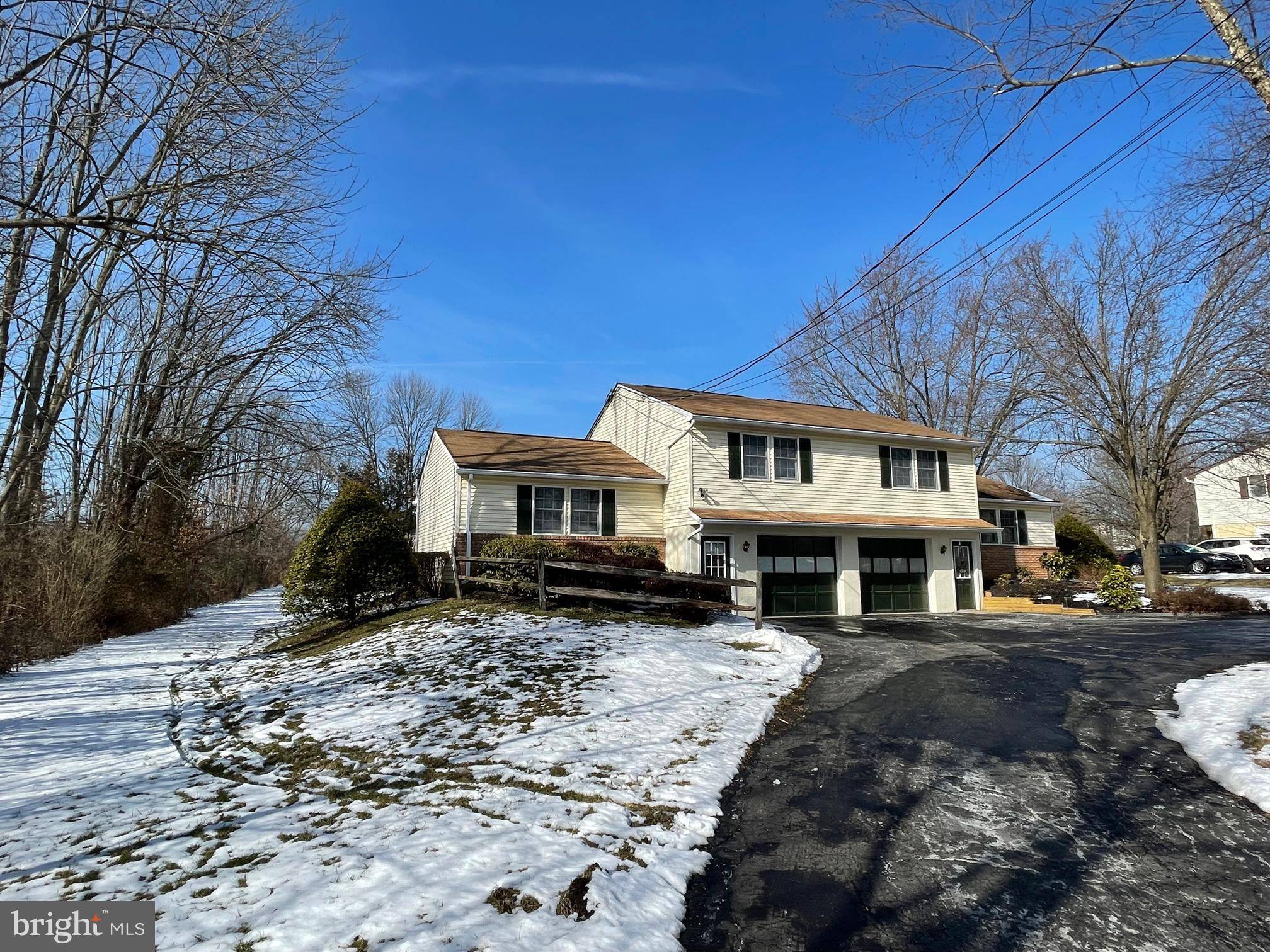 Gilbertsville, PA 19525,2497 RHOADS RD