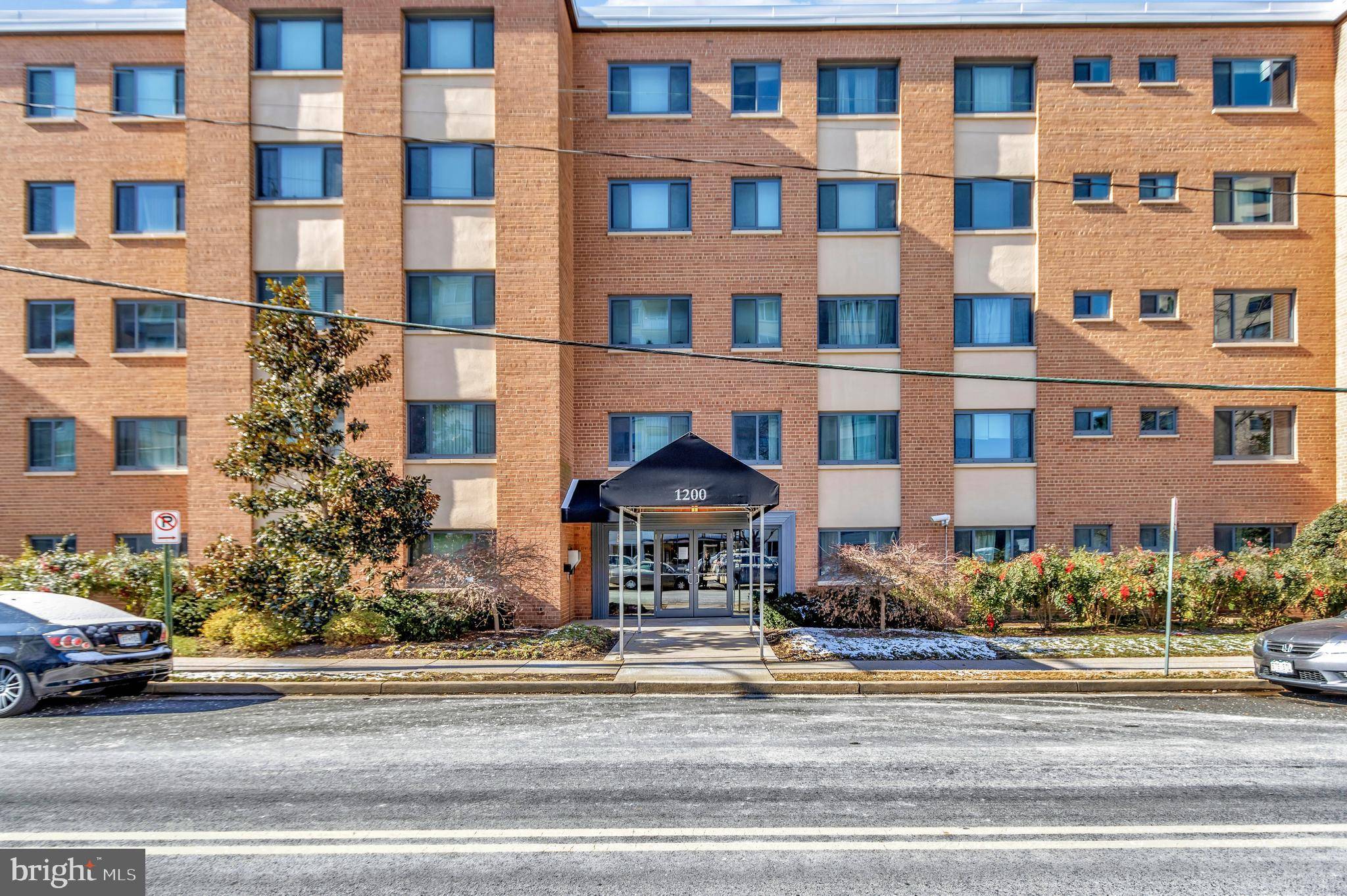 Arlington, VA 22202,1200 S ARLINGTON RIDGE RD #502