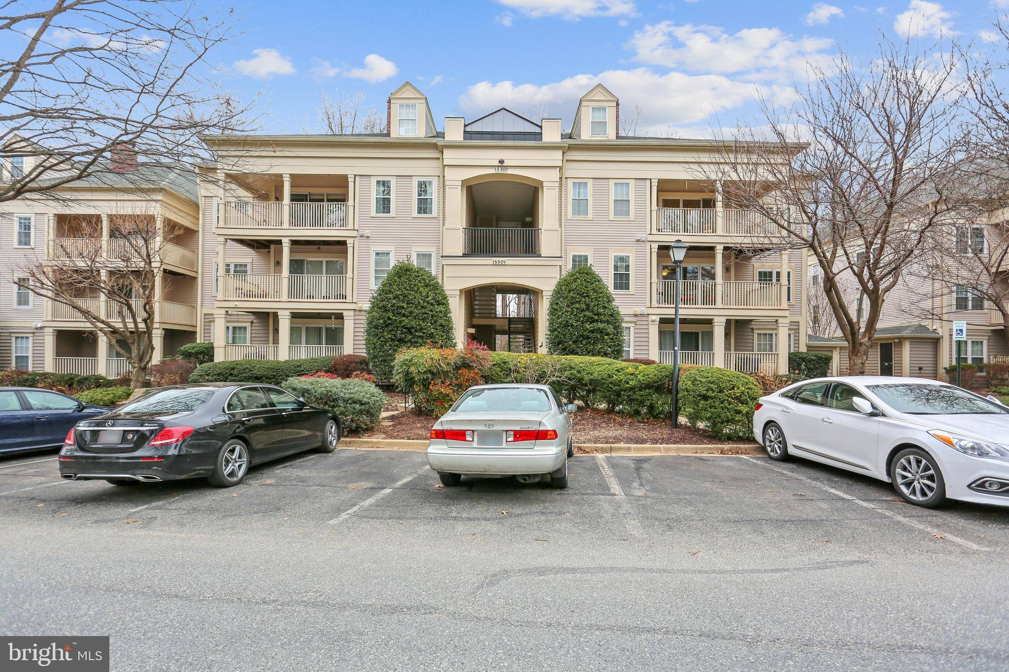 Rockville, MD 20850,15309 DIAMOND COVE TER #5V (H)