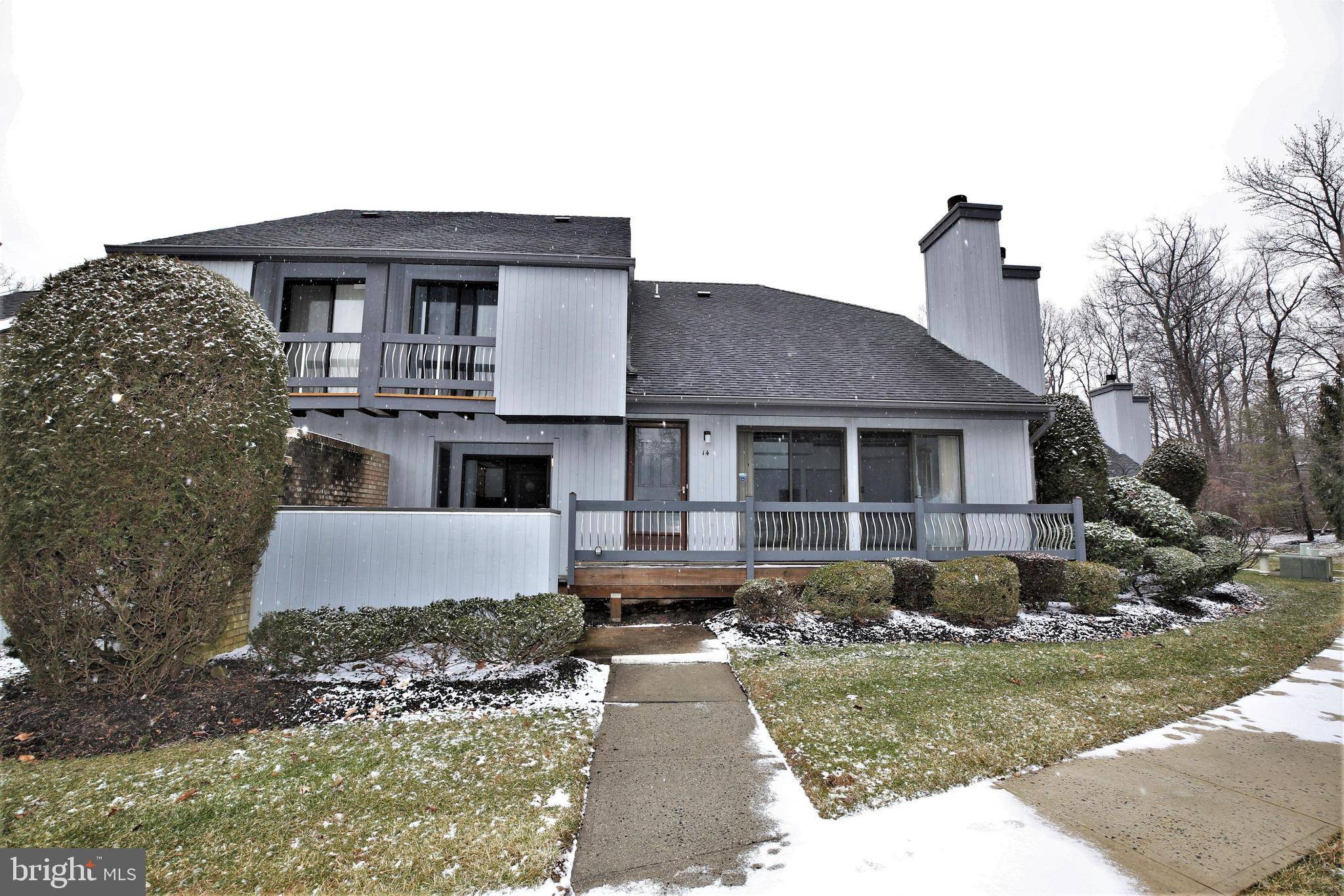 Monmouth Junction, NJ 08852,14 PEACHTREE CT