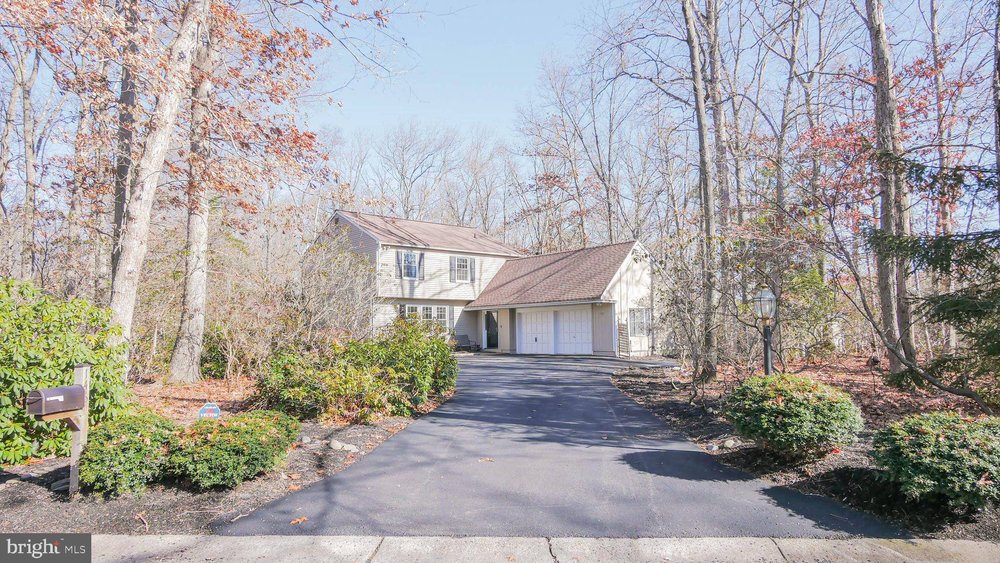 Shamong, NJ 08088,146 MEETINGHOUSE LN