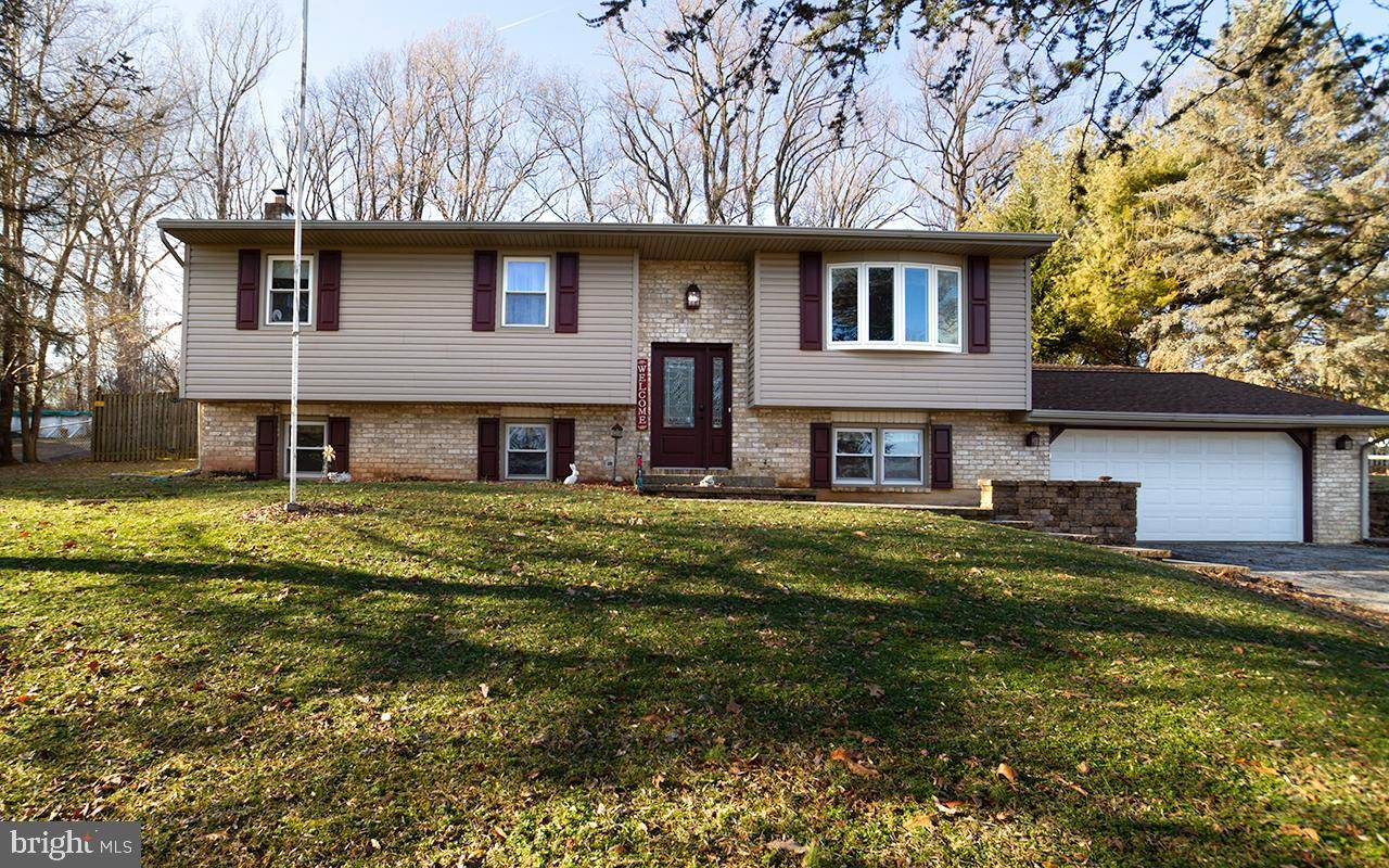 Spring Grove, PA 17362,1909 CEDAR DR