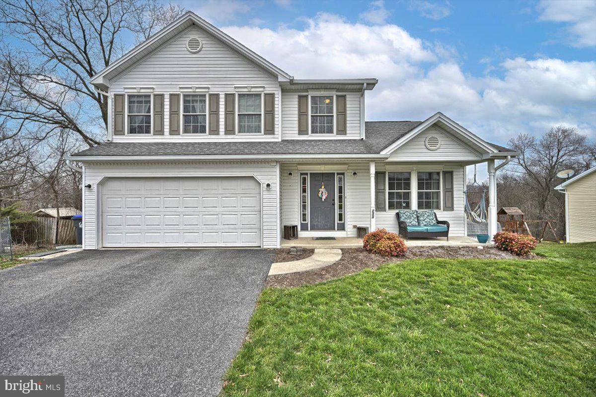 Carlisle, PA 17013,233 CLEARVIEW DR