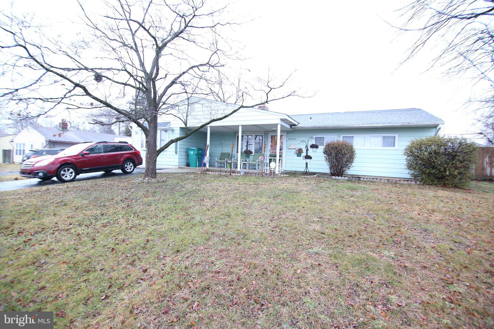 Levittown, PA 19054,21 MALLOW LN