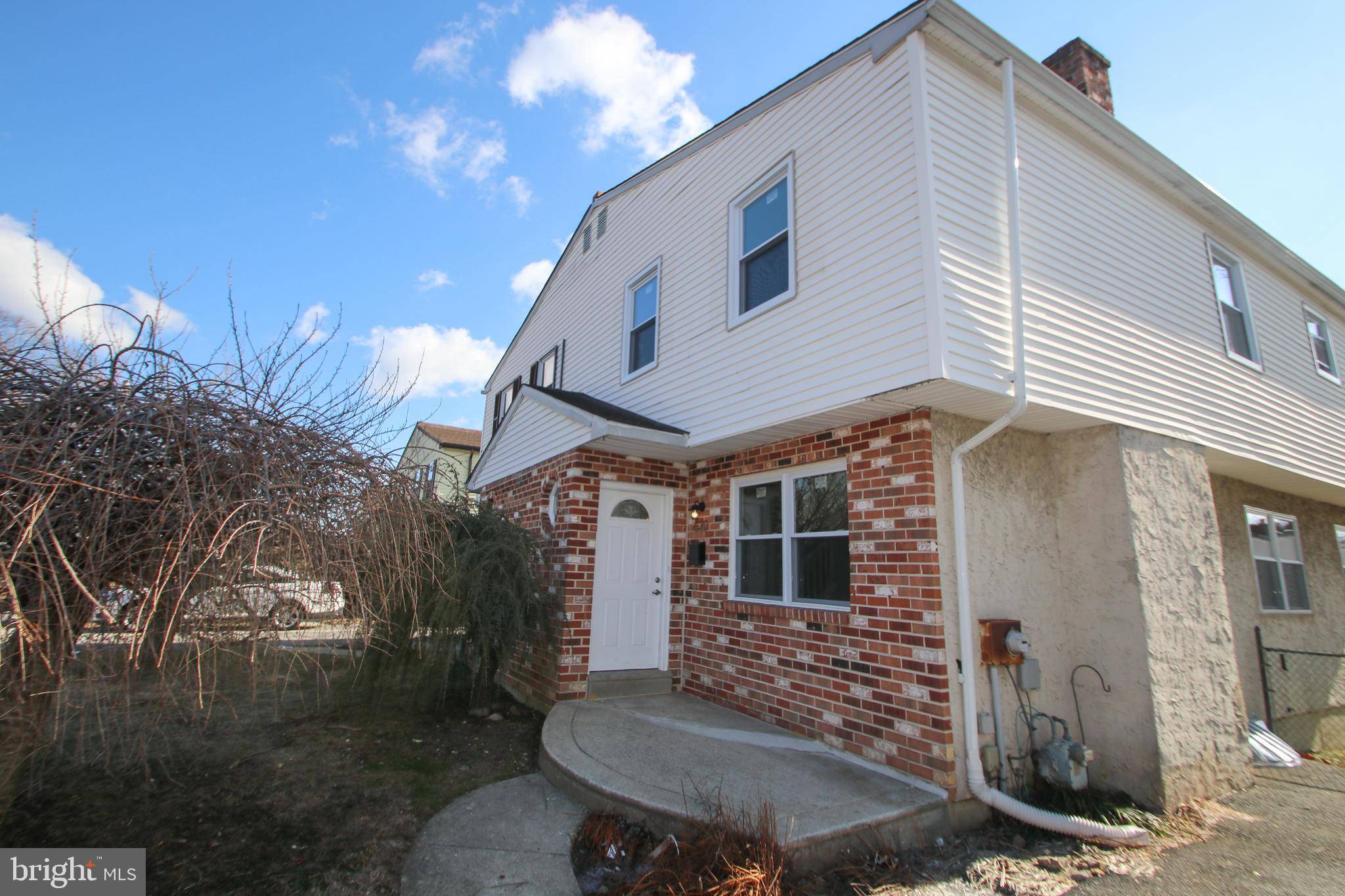 Darby, PA 19023,620 RIVELY AVE