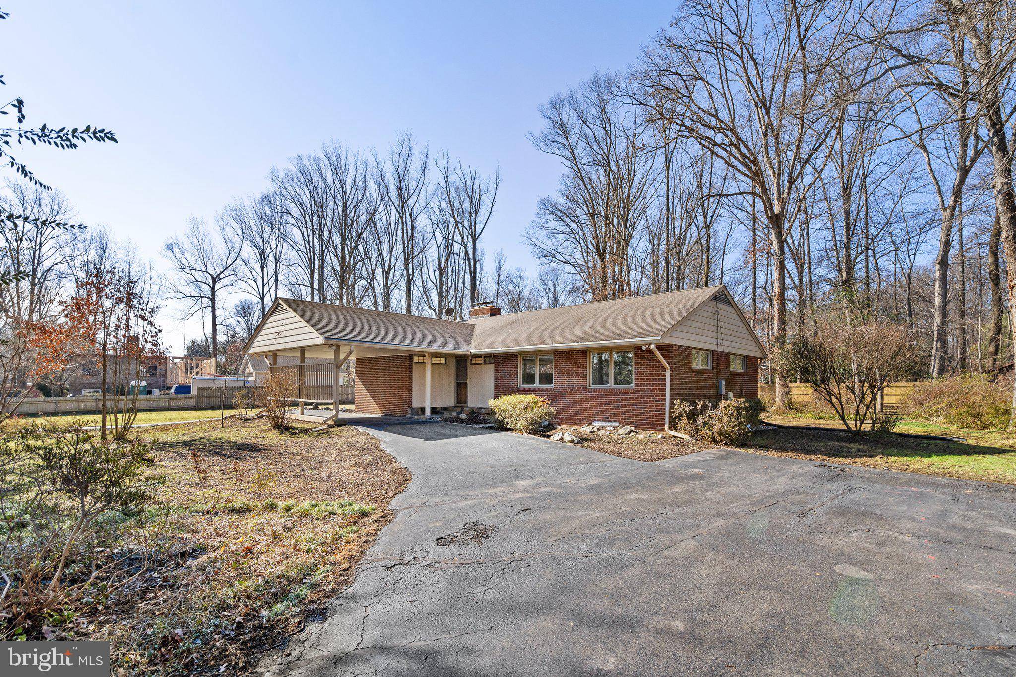 Annandale, VA 22003,5116 BRADFORD DR