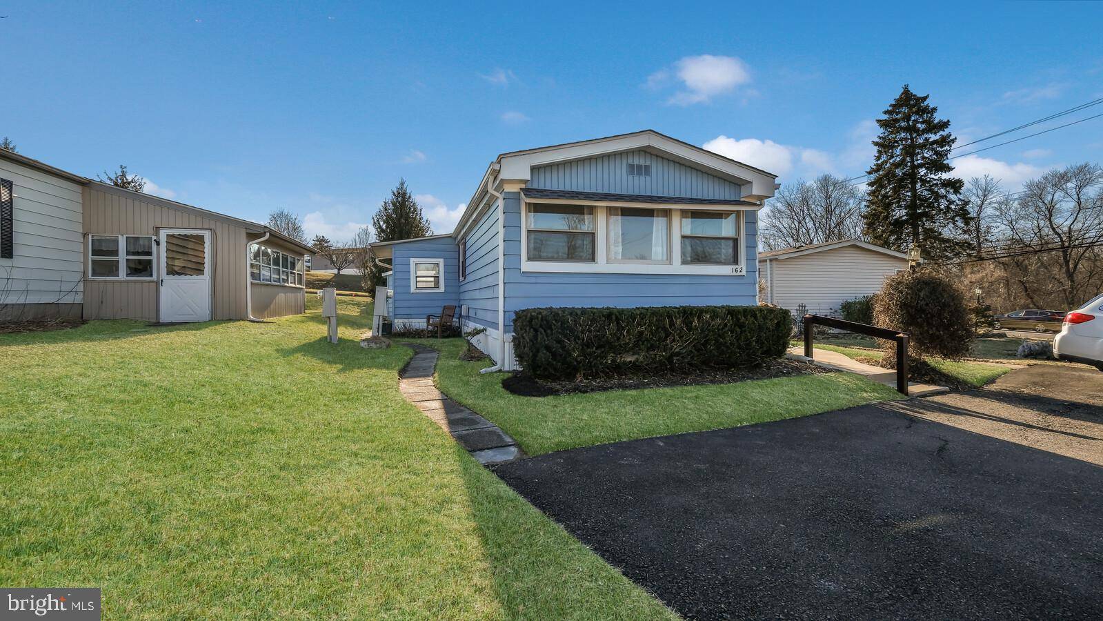 North Wales, PA 19454,162 HILLSIDE CT