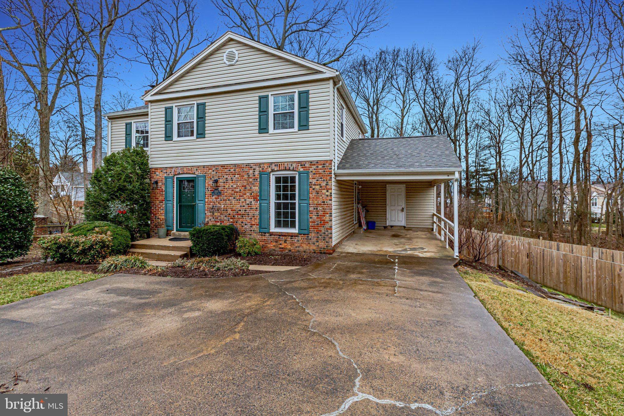 Alexandria, VA 22306,7009 STONE MILL PL