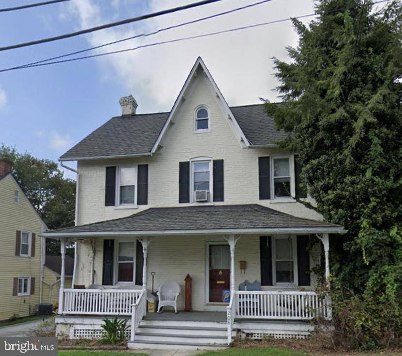 Christiana, PA 17509,208 PINE ST