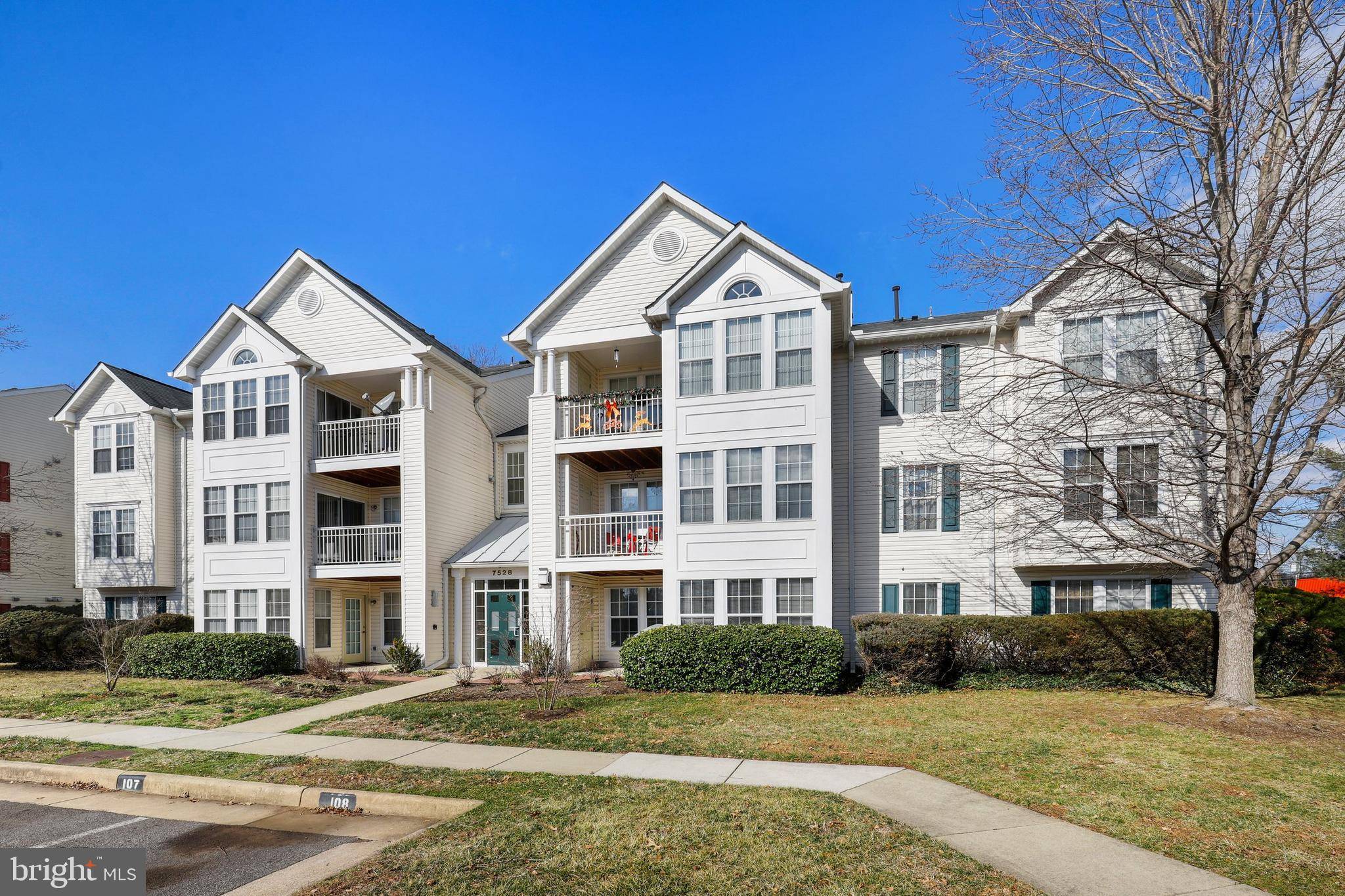 Alexandria, VA 22306,7528-L COXTON CT #107