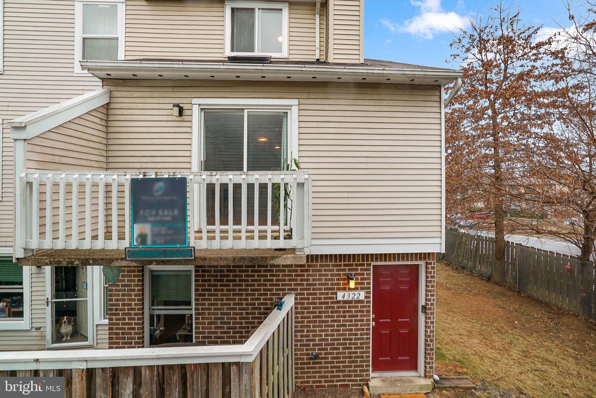 Alexandria, VA 22309,4322 PEMBROOK VILLAGE DR #22