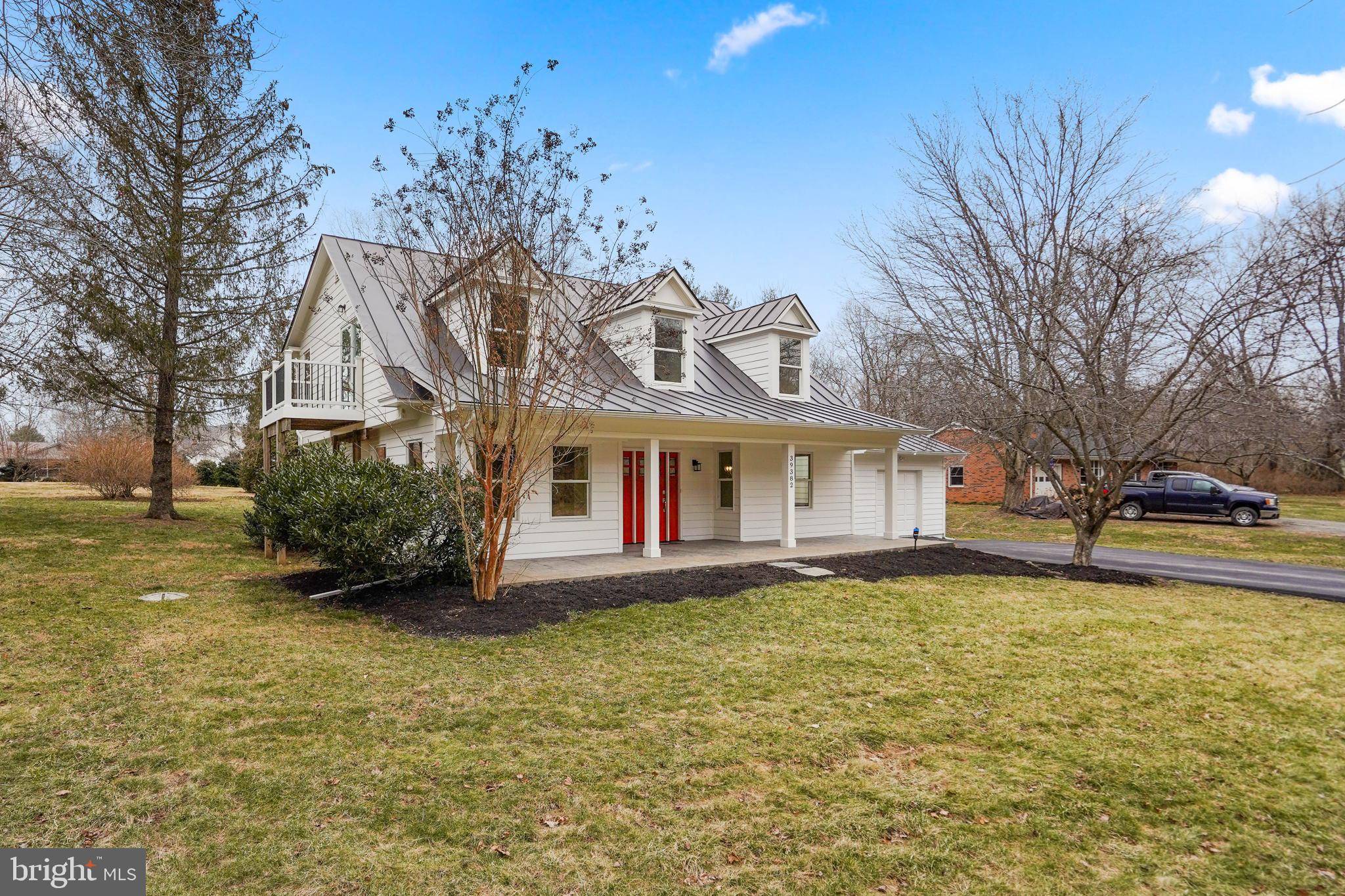 Aldie, VA 20105,39382 SPRINGBROOK LN