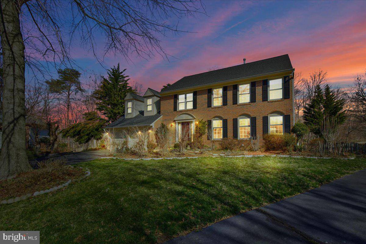 Centreville, VA 20121,14263 STONE CHASE WAY