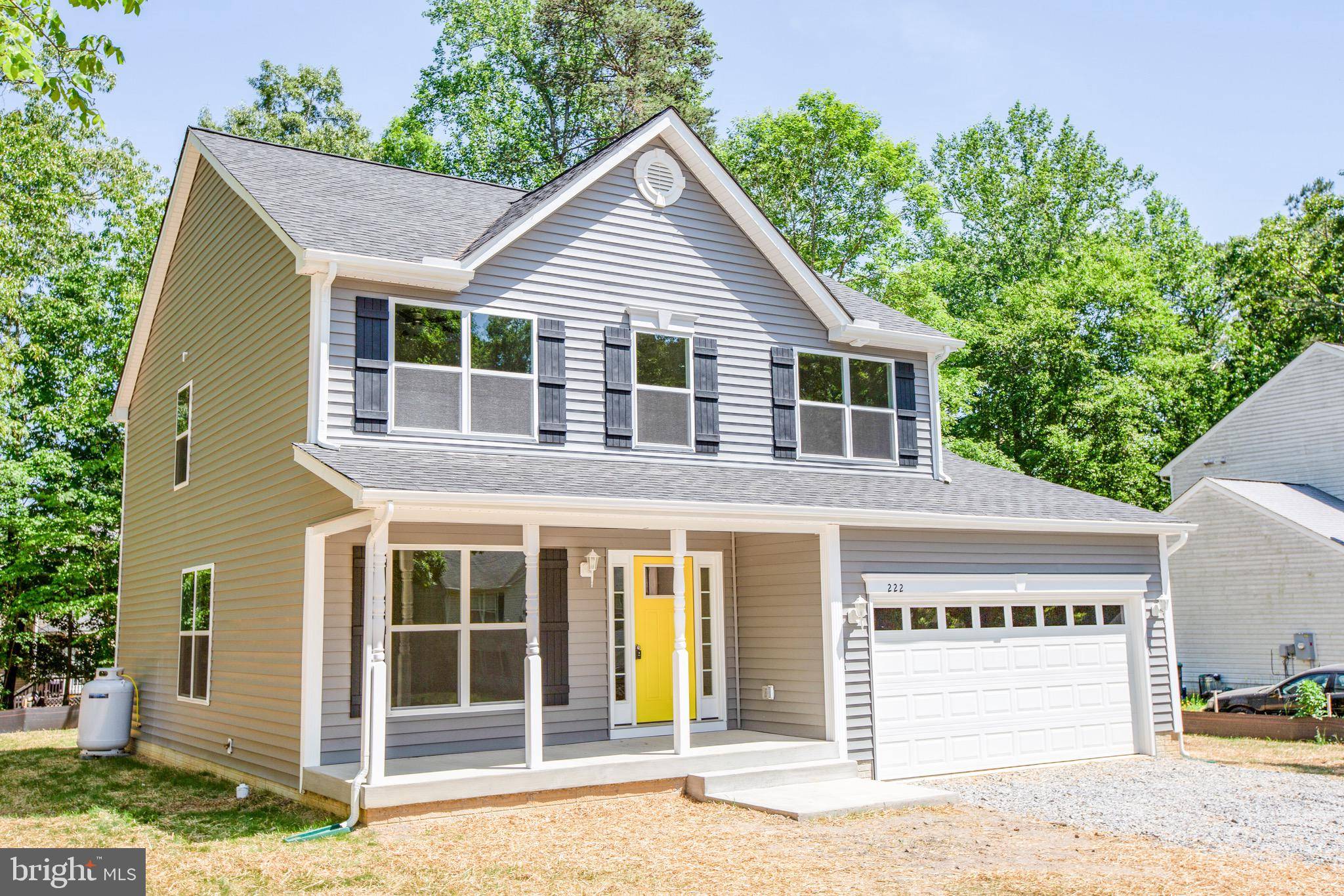 Colonial Beach, VA 22443,99 LAUREL LN