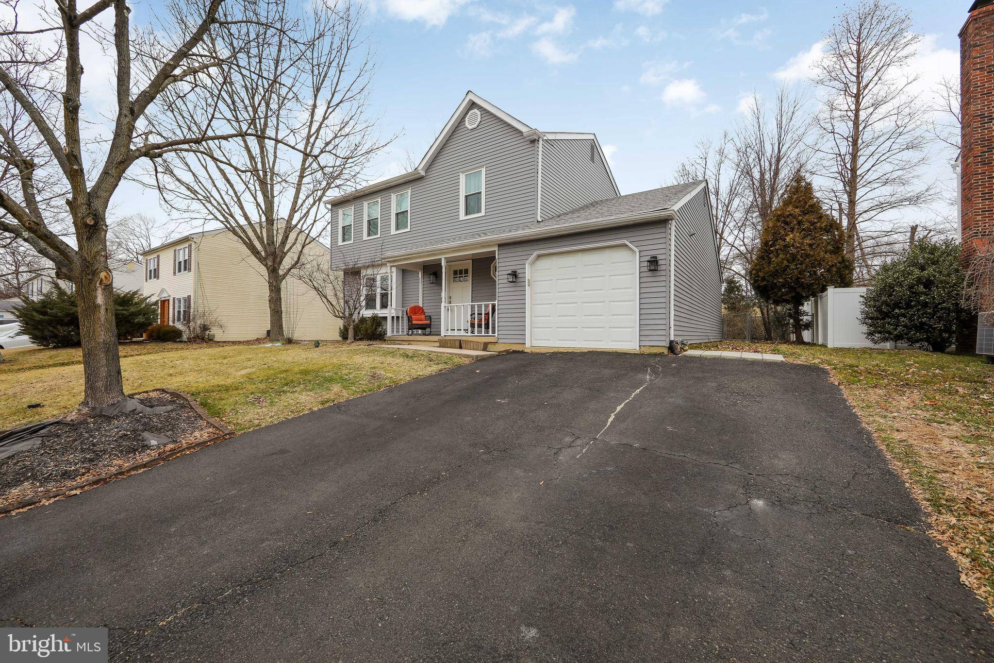 Bensalem, PA 19020,1717 EAGEN CT